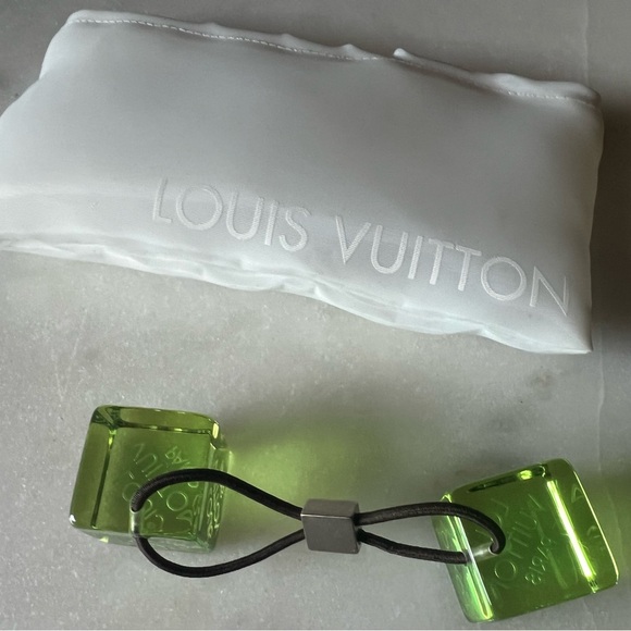 🤩Authentic Louis Vuitton Pony Hair Tie - Picture 3 of 5